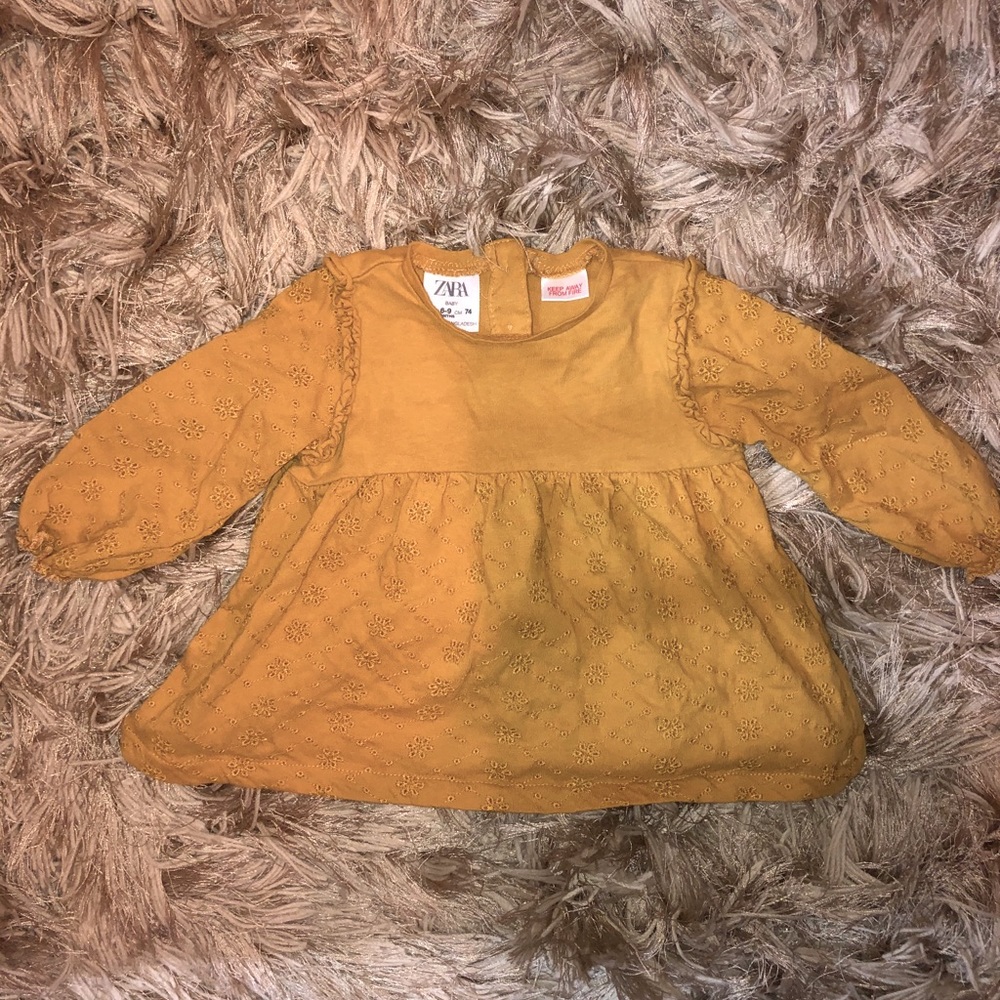 Zara baby eyelit top